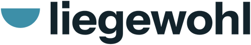 Liegewohl Logo: halbrundes Symbol in Nackenblau mit dem Schriftzug liegewohl in Nachttinte